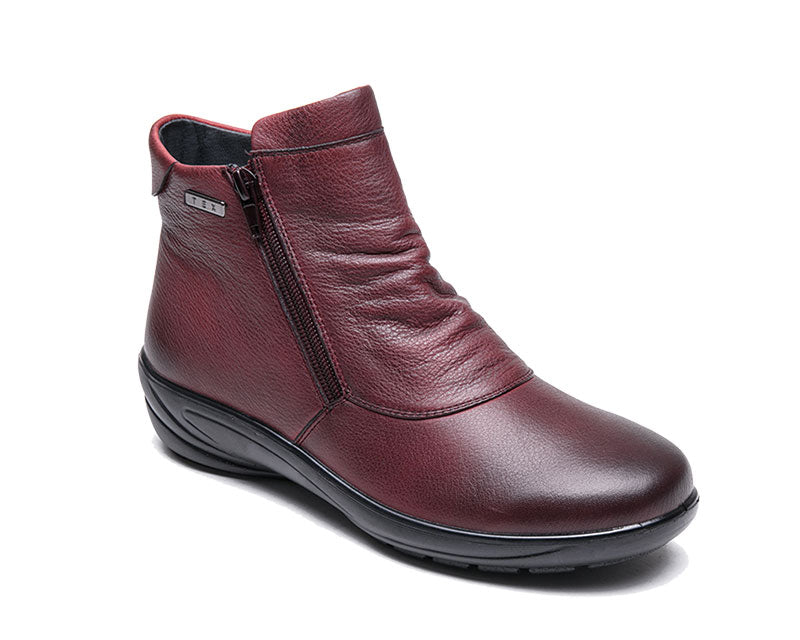 Maroon ankle boot with a zipper on a white background G-comfort P-9521R Gormley shoes strabane