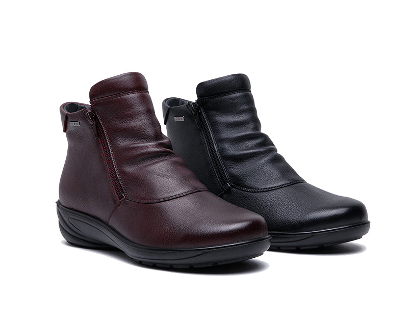 Maroon ankle boot with a zipper on a white background G-comfort P-9521R Gormley shoes strabane
